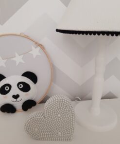 Coração prata em pérolas