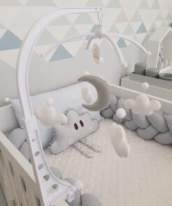 Móbile nuvens e lua