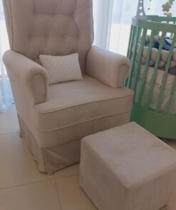 Poltrona Eloá com balanço com puff - consulte tecidos